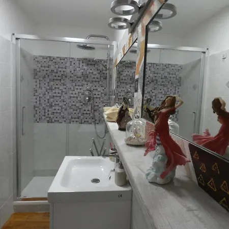 Casa Di Mo' Apartment *